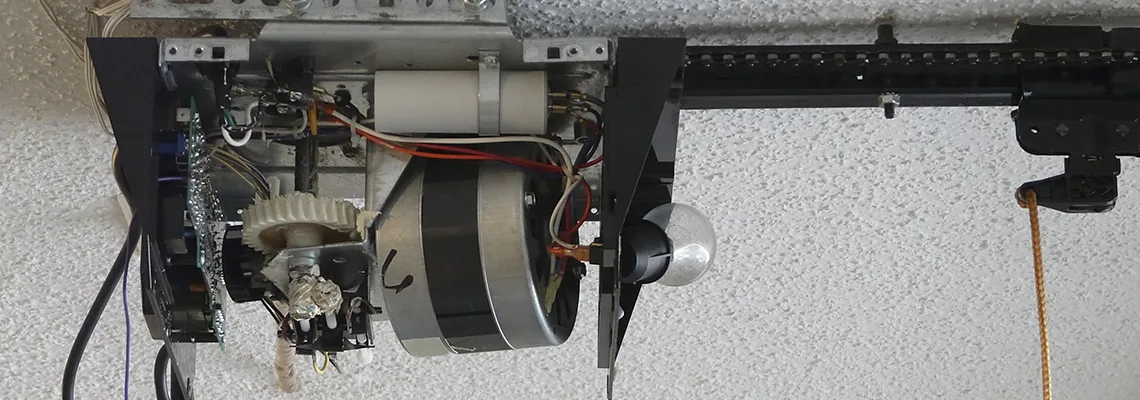 Sliding Garage Door Humming Noise Repair in Bracebridge, Ontario