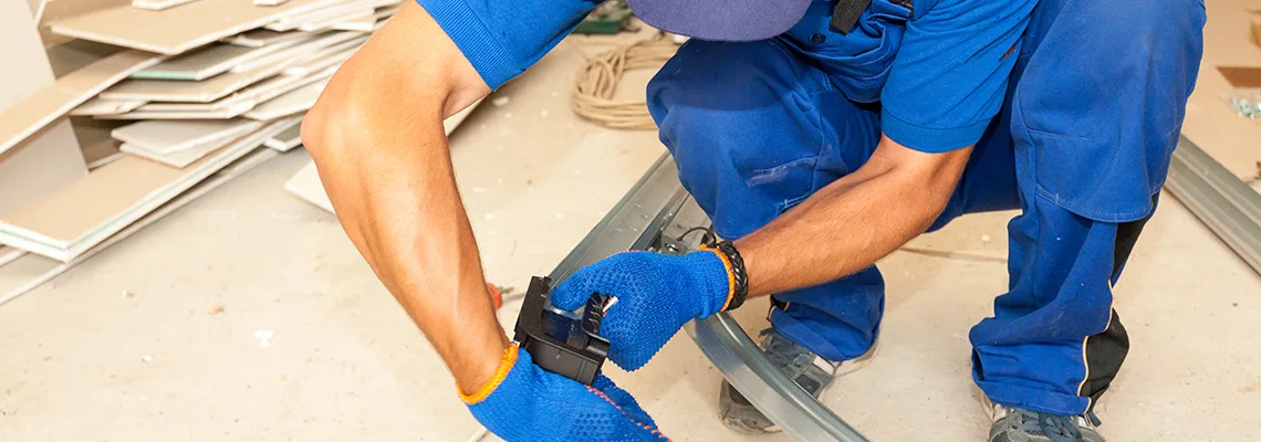 Fix Vinyl Garage Door Loud Noise in Bracebridge, ON