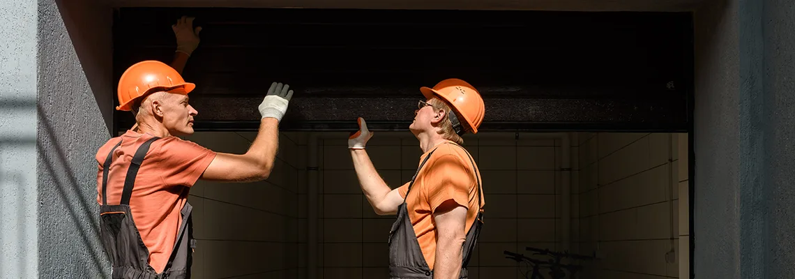 Repair Garage Door Won't Close in Bracebridge, Ontario